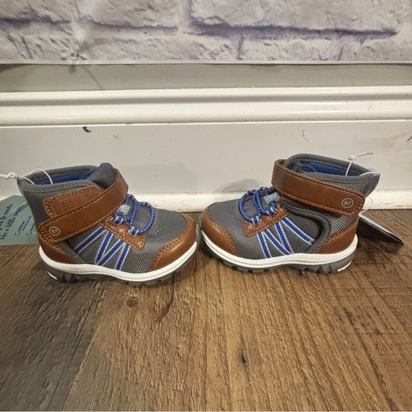Stride Rite Gray and Brown Kids' Boots- size 5M - Picture 1 of 5